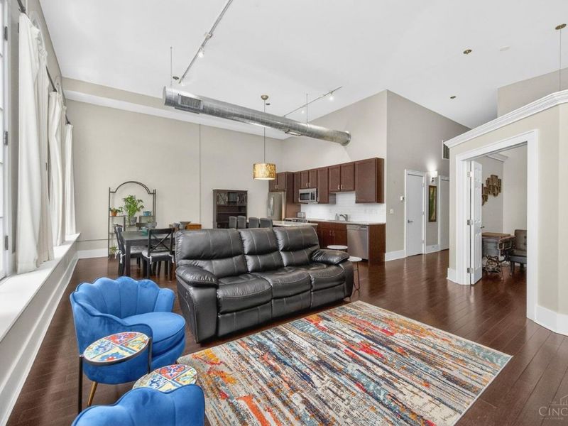 417 Vine Street, Unit 201, Cincinnati, OH 45202 Photo 10