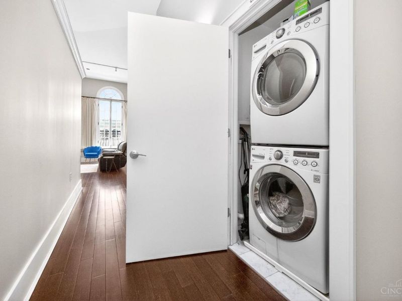 417 Vine Street, Unit 201, Cincinnati, OH 45202 Photo 7