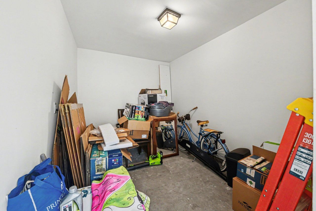 8045 Vermont Road Photo 23