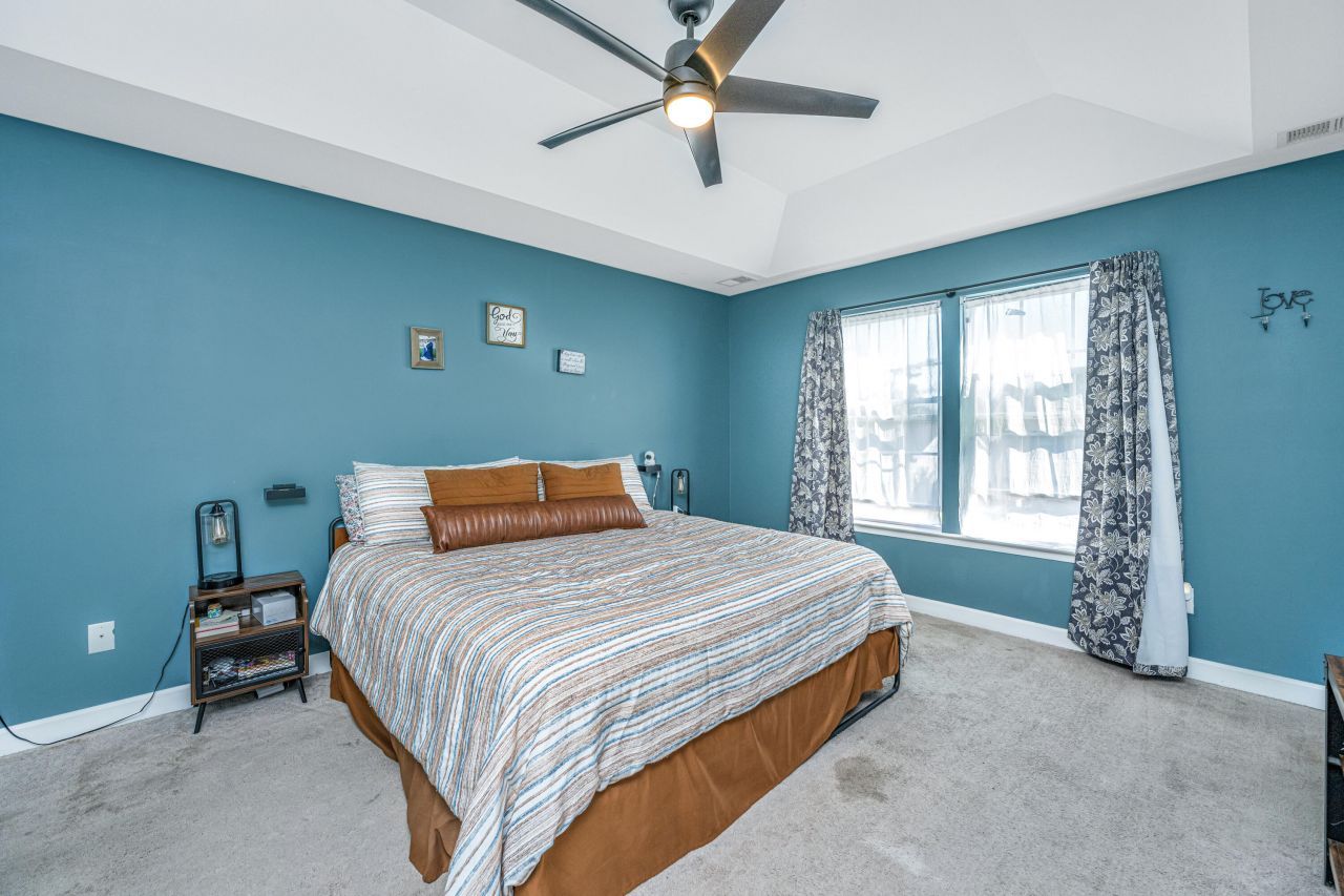 3033 Adventure Way Photo 20