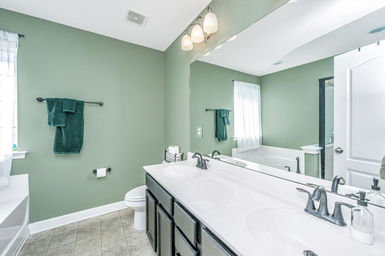 3033 Adventure Way Photo 22