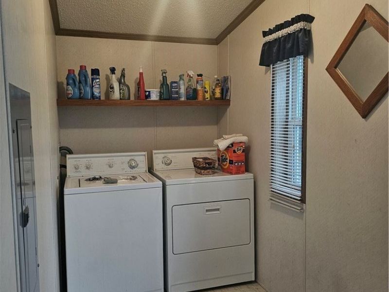 701 E Mcconnel Avenue, McConnelsville, OH 43756 Photo 13