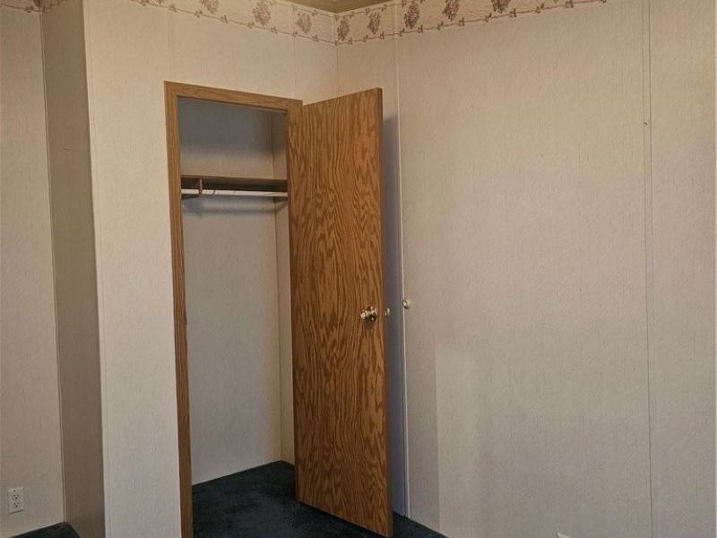 701 E Mcconnel Avenue, McConnelsville, OH 43756 Photo 20