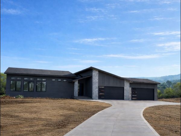 2188 114th Court, Winterset, IA 50273