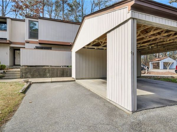 11 Spring W, Williamsburg, VA 23188