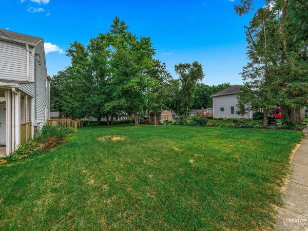 205 Center Street , Maple Park, IL 60151