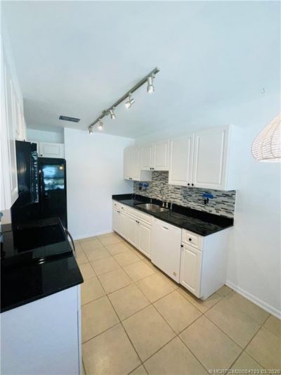 316 Hernando Street, Unit B, Fort Pierce, FL 34949 Photo