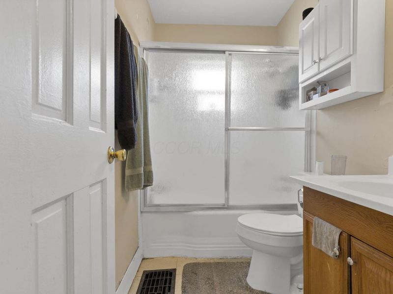 2422 Joyce Avenue, Columbus, OH 43211 Photo 12