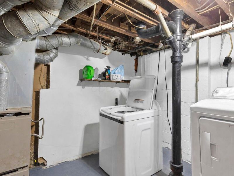 2422 Joyce Avenue, Columbus, OH 43211 Photo 13