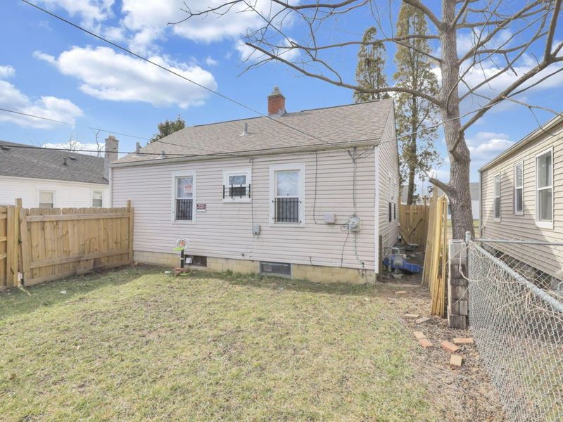 2422 Joyce Avenue, Columbus, OH 43211 Photo 17