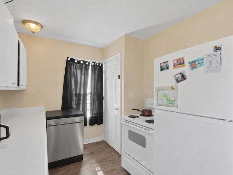 2422 Joyce Avenue, Columbus, OH 43211 Photo 5