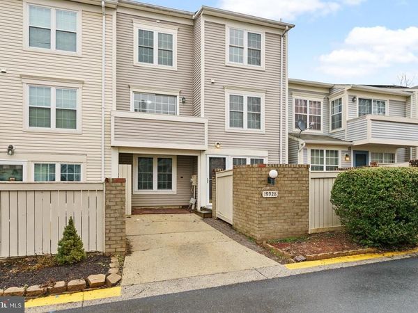 19928 SUGAR NOTCH CIRCLE , GAITHERSBURG, MD 20886
