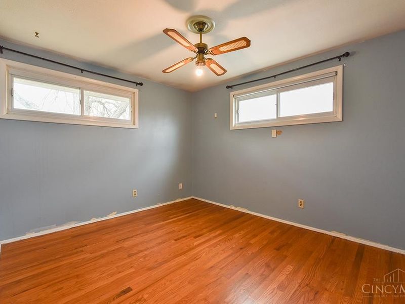 16 Japonica Drive, Greenhills, OH 45218 Photo 13