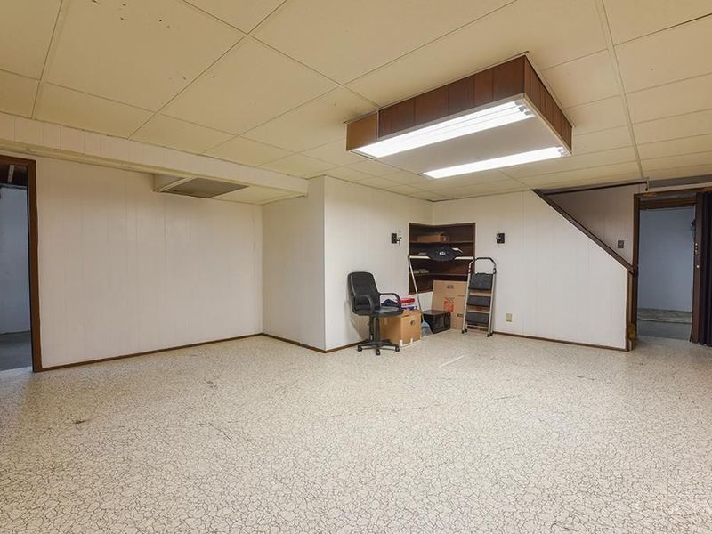 16 Japonica Drive, Greenhills, OH 45218 Photo 19