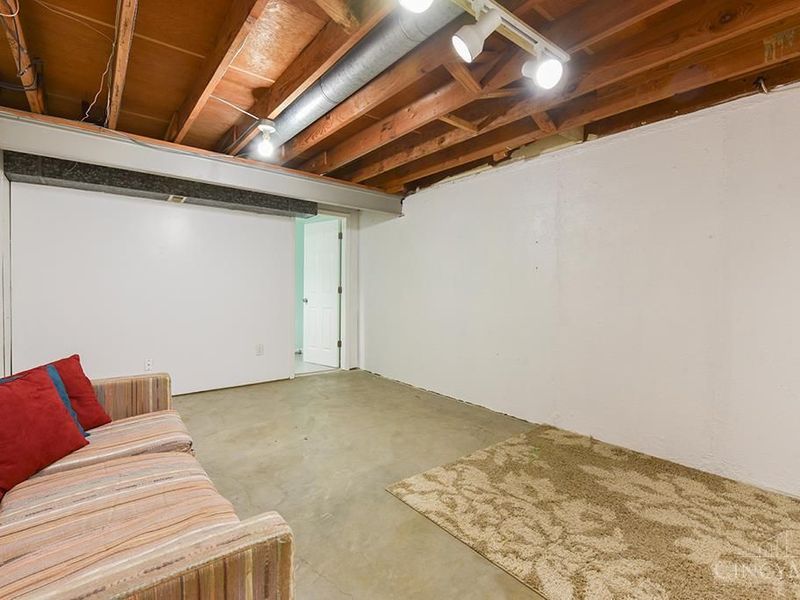 16 Japonica Drive, Greenhills, OH 45218 Photo 20