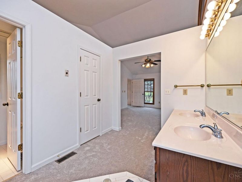 854 Country Club Drive, Pierce Twp, OH 45245 Photo 37