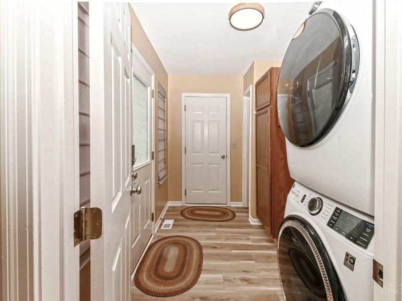 1470 Stableview Circle, Hamilton Twp, OH 45039 Photo 24