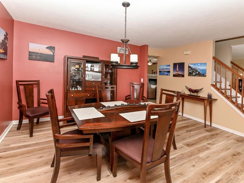 1470 Stableview Circle, Hamilton Twp, OH 45039 Photo 5