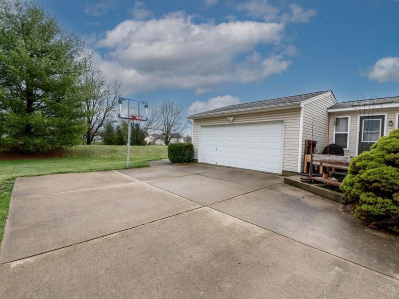 1470 Stableview Circle, Hamilton Twp, OH 45039 Photo 54