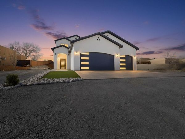 6030 Miller Road NE, Rio Rancho, NM 87144