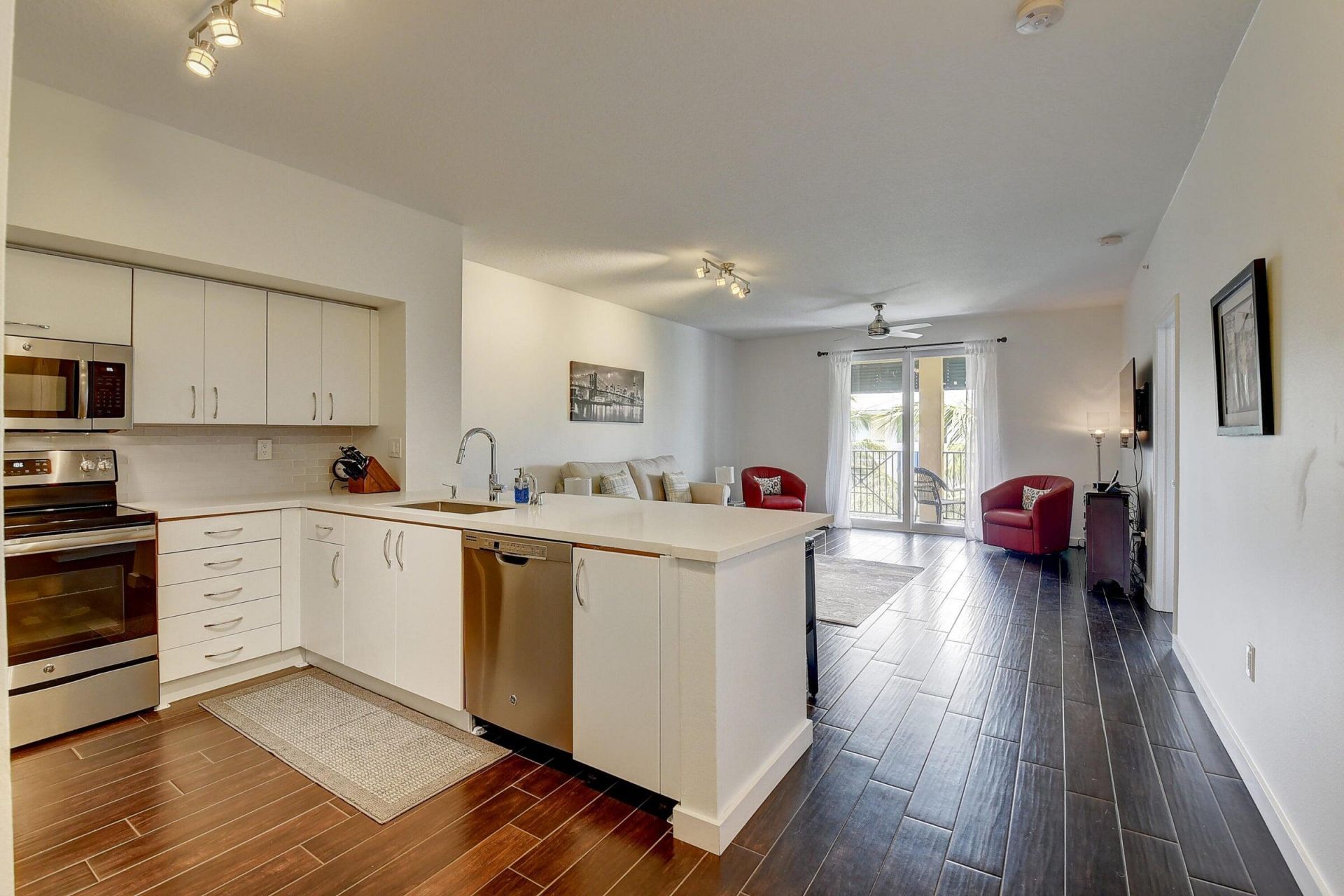 255 NE 3rd Avenue, Unit 2516, Delray Beach, FL 33444 Photo