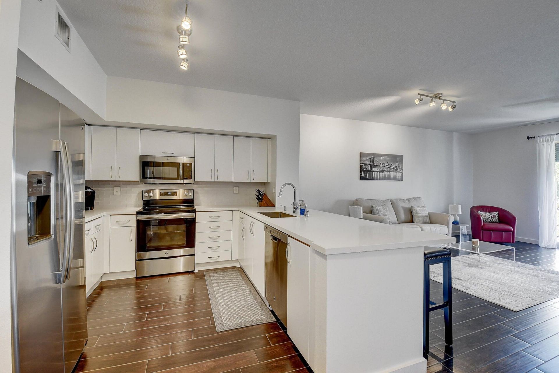 255 NE 3rd Avenue, Unit 2516, Delray Beach, FL 33444 Photo