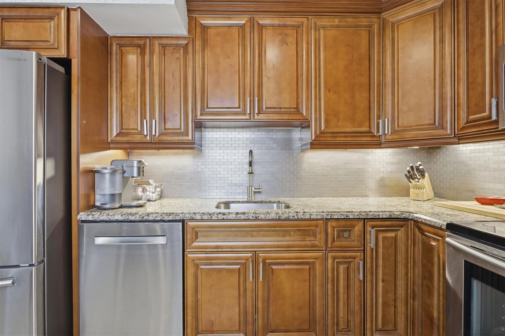 3850 Oaks Clubhouse Drive, Unit 408, Pompano Beach, FL 33069 Photo