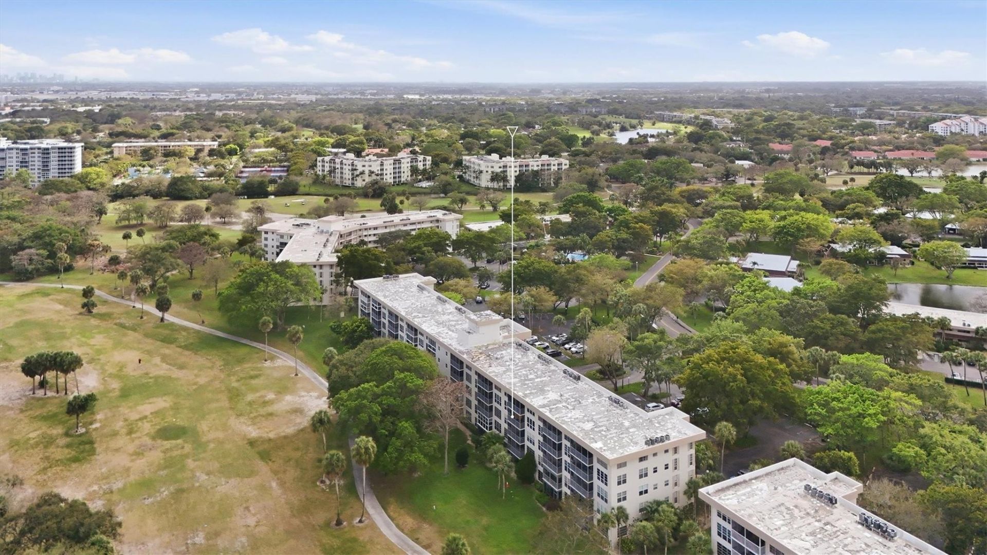 3850 Oaks Clubhouse Drive, Unit 408, Pompano Beach, FL 33069 Photo