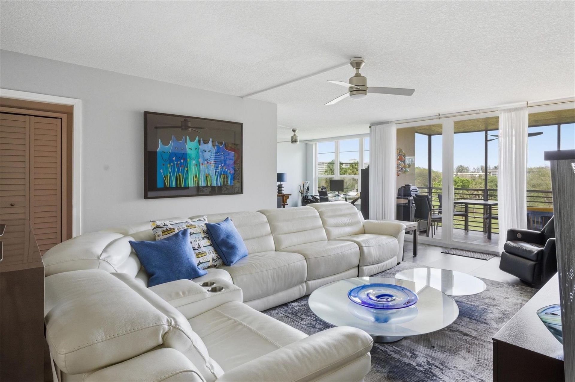 3850 Oaks Clubhouse Drive, Unit 408, Pompano Beach, FL 33069 Photo