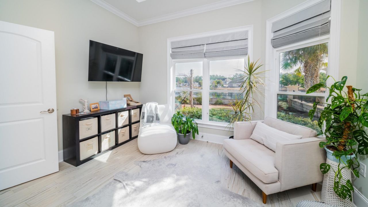 424 Waterfall Circle Photo 12