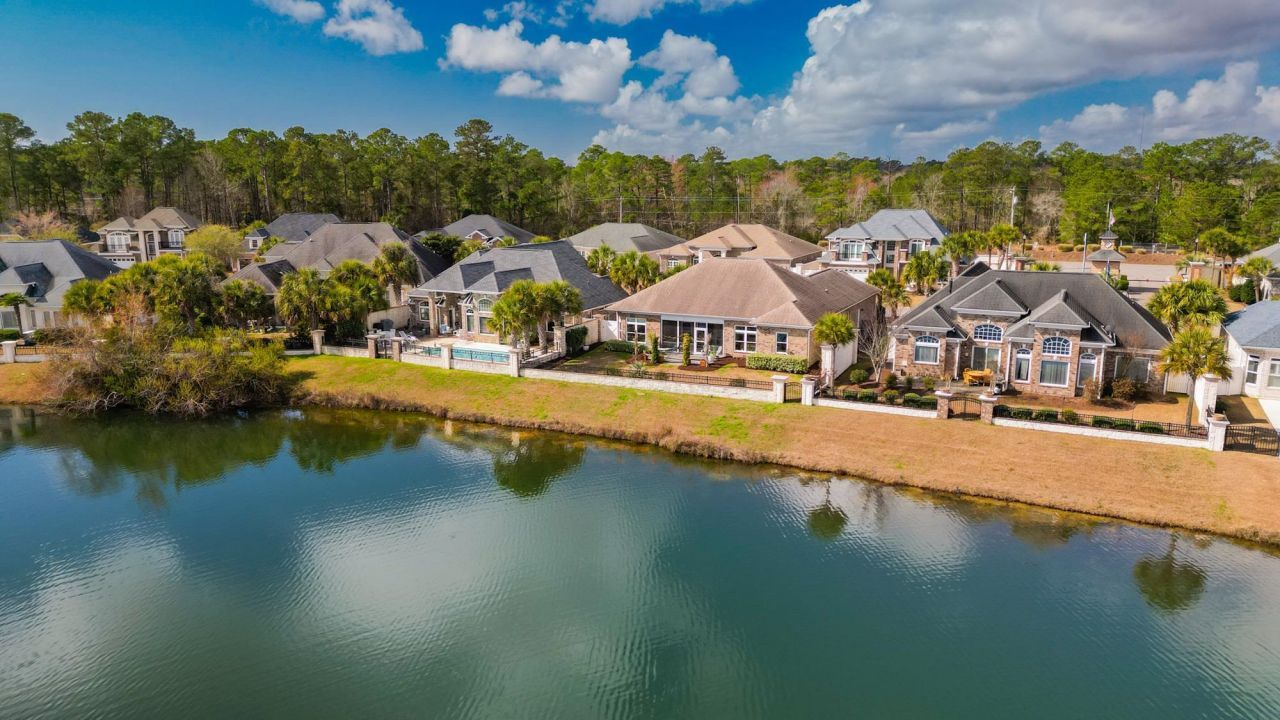 424 Waterfall Circle Photo 14