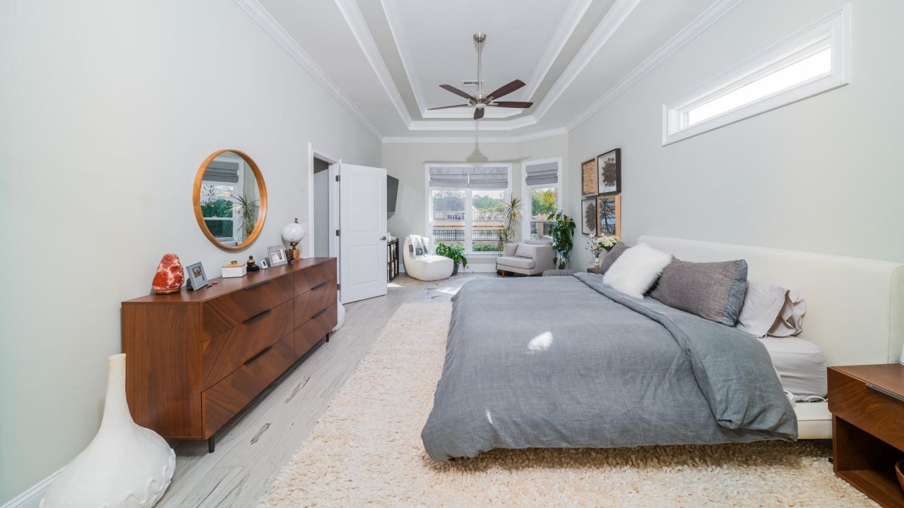 424 Waterfall Circle Photo 37