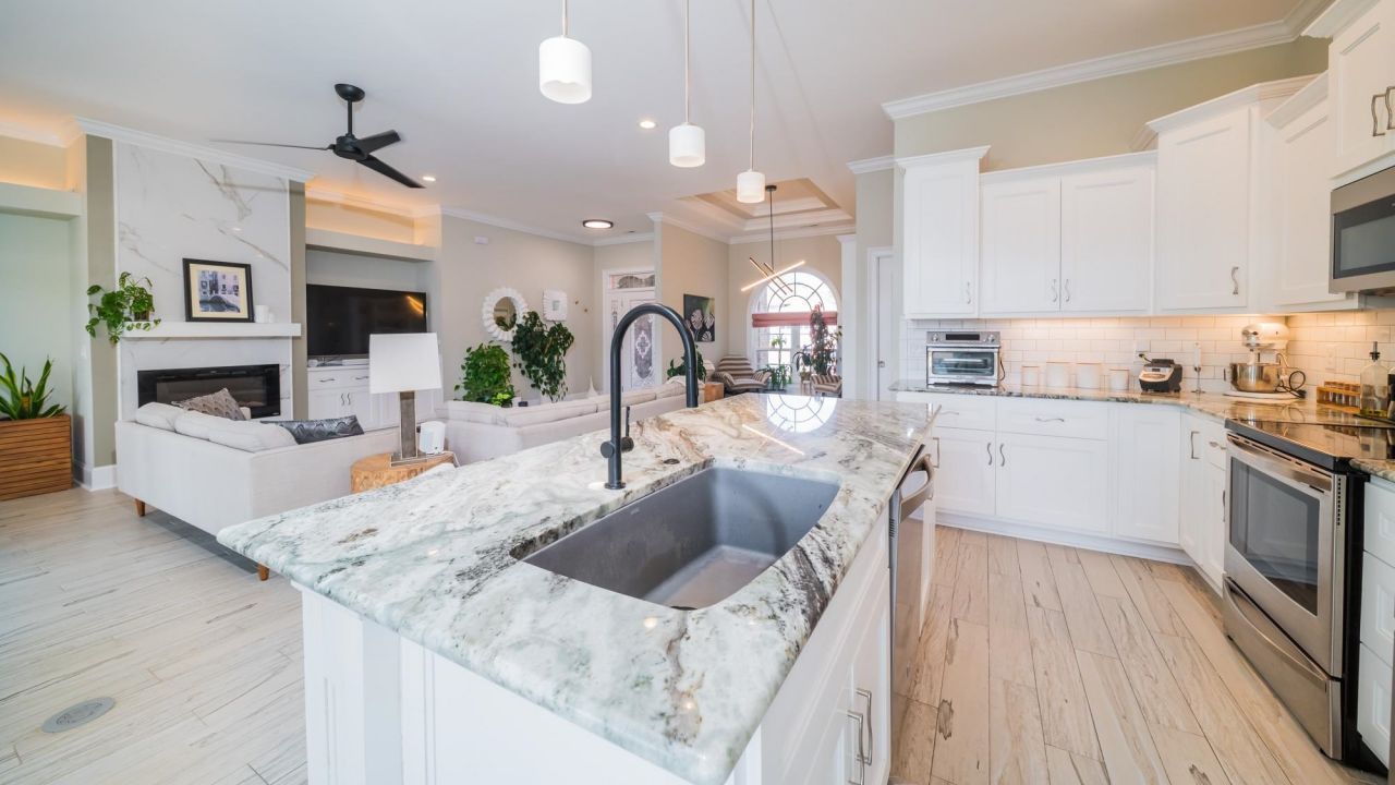 424 Waterfall Circle Photo 43