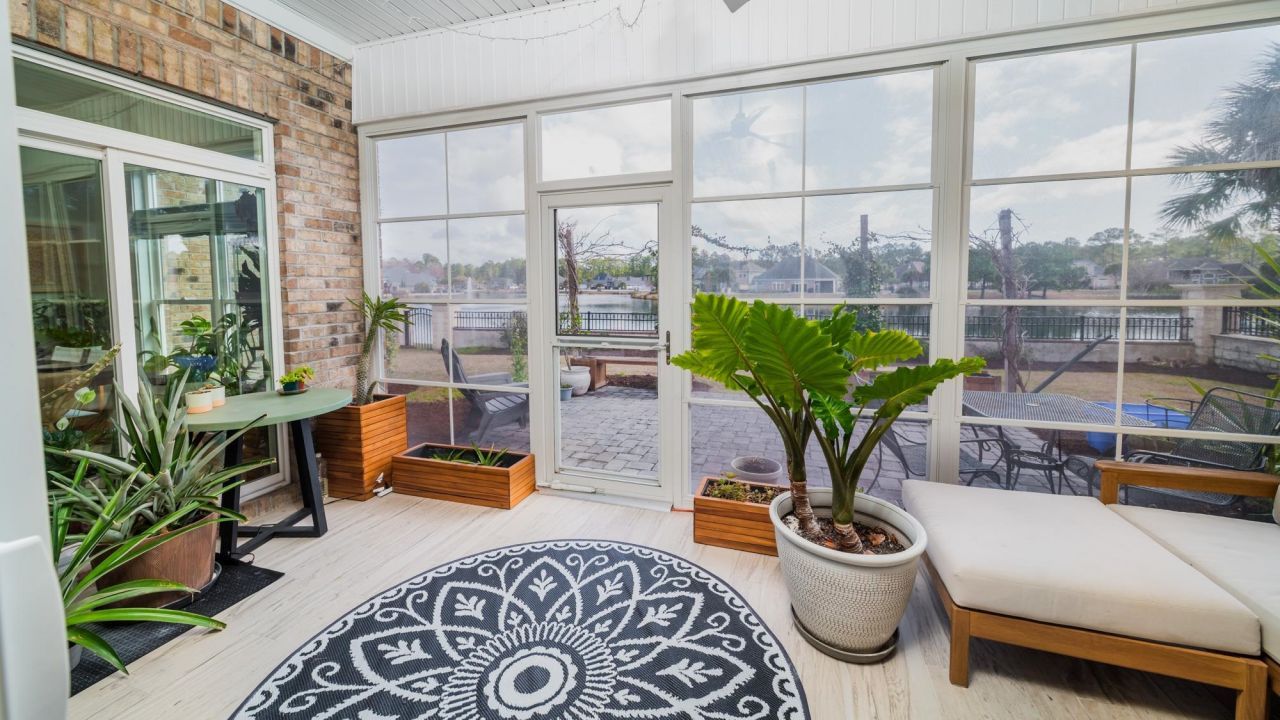 424 Waterfall Circle Photo 44