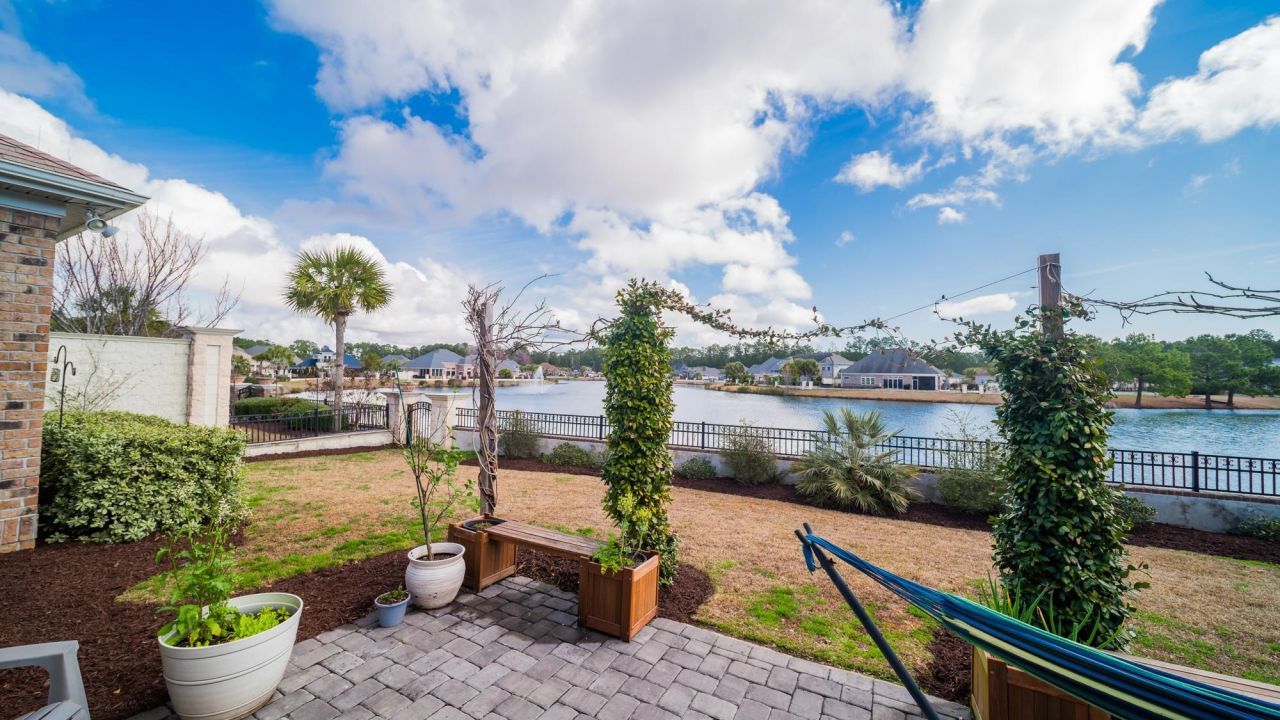 424 Waterfall Circle Photo 5