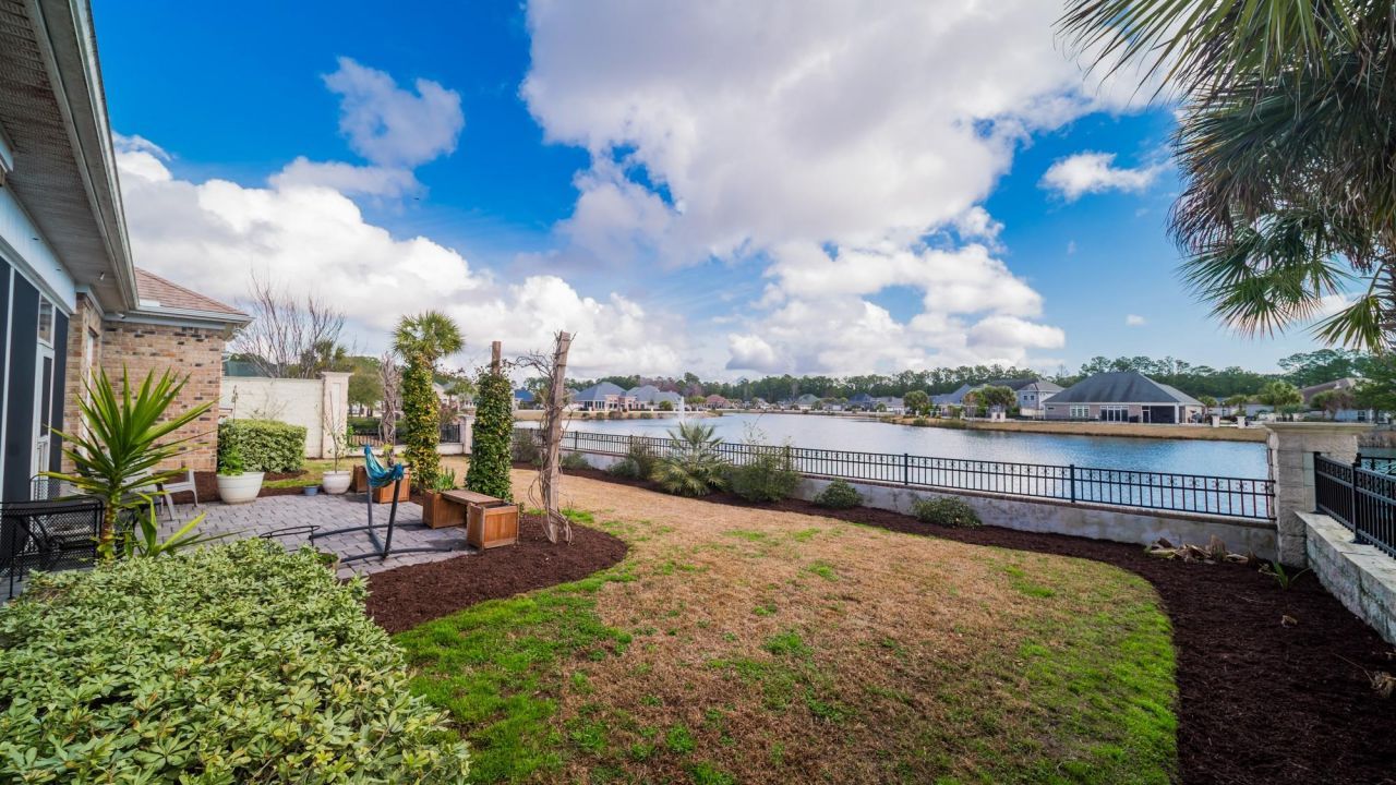 424 Waterfall Circle Photo 6