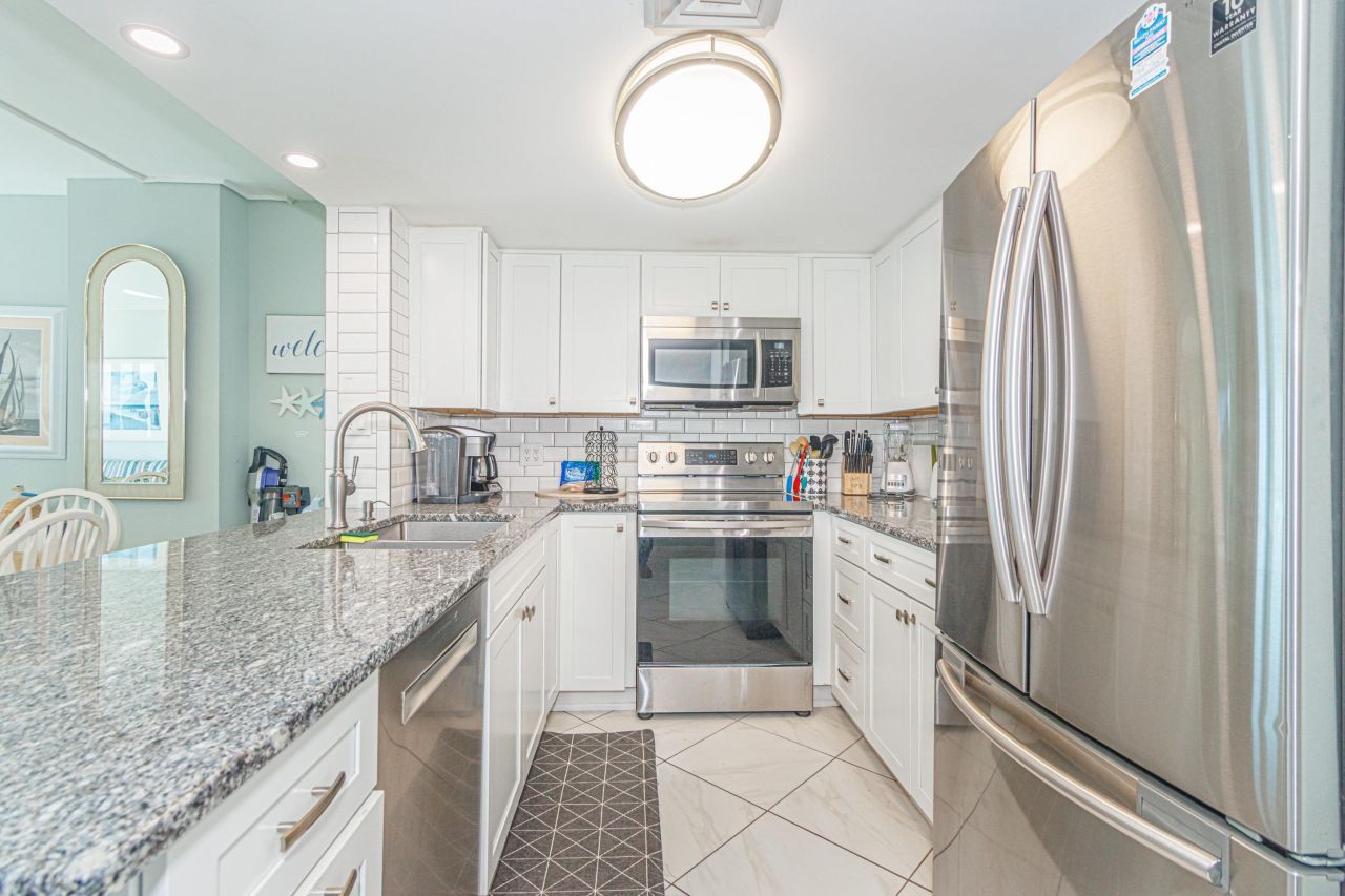 200 76th Ave. N  Photo 10