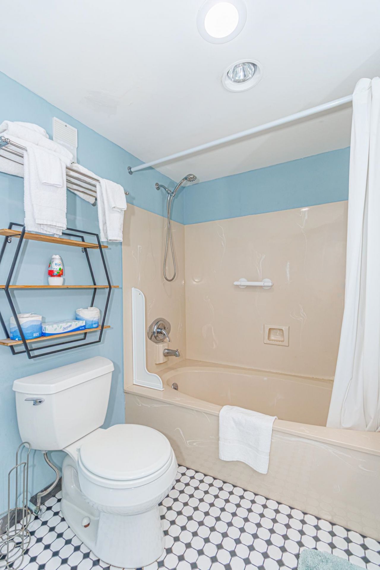 200 76th Ave. N  Photo 24