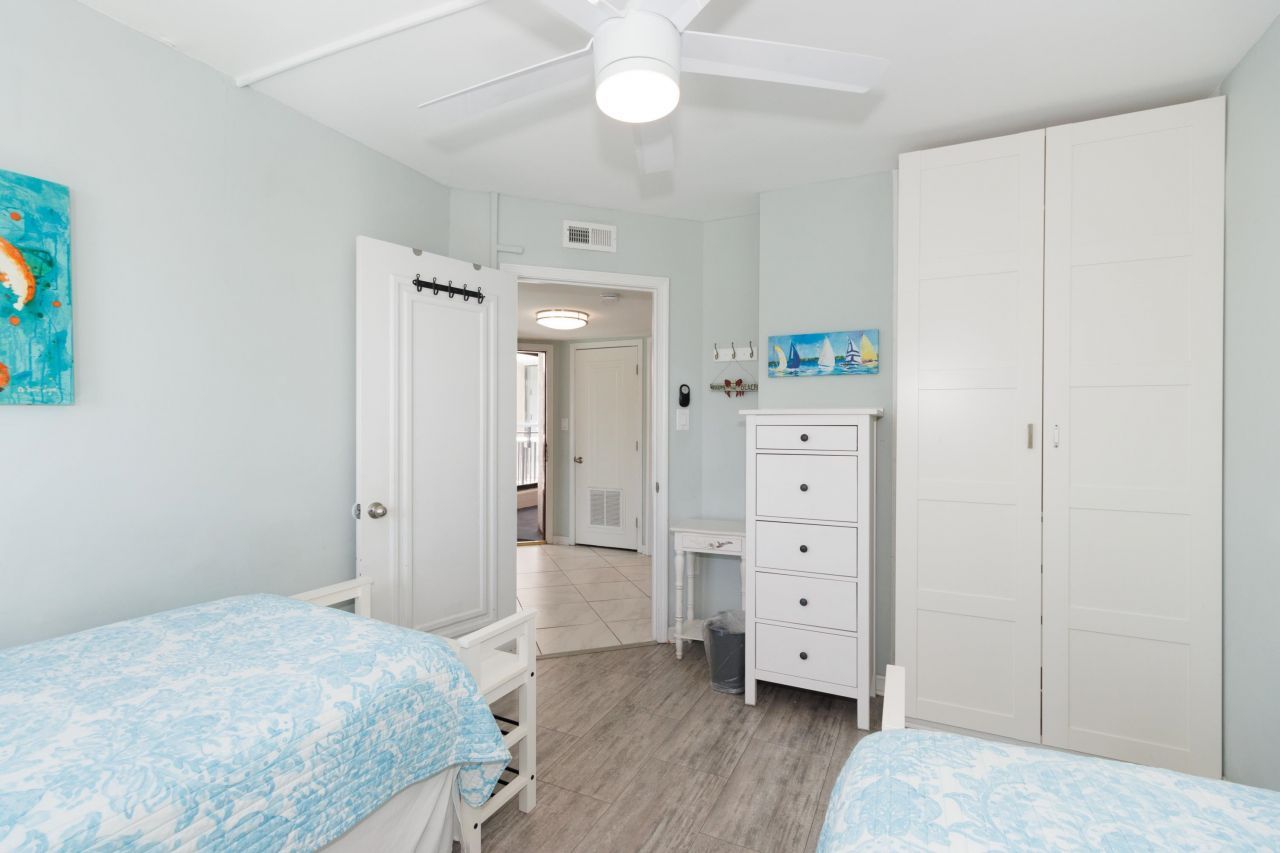 200 76th Ave. N  Photo 31