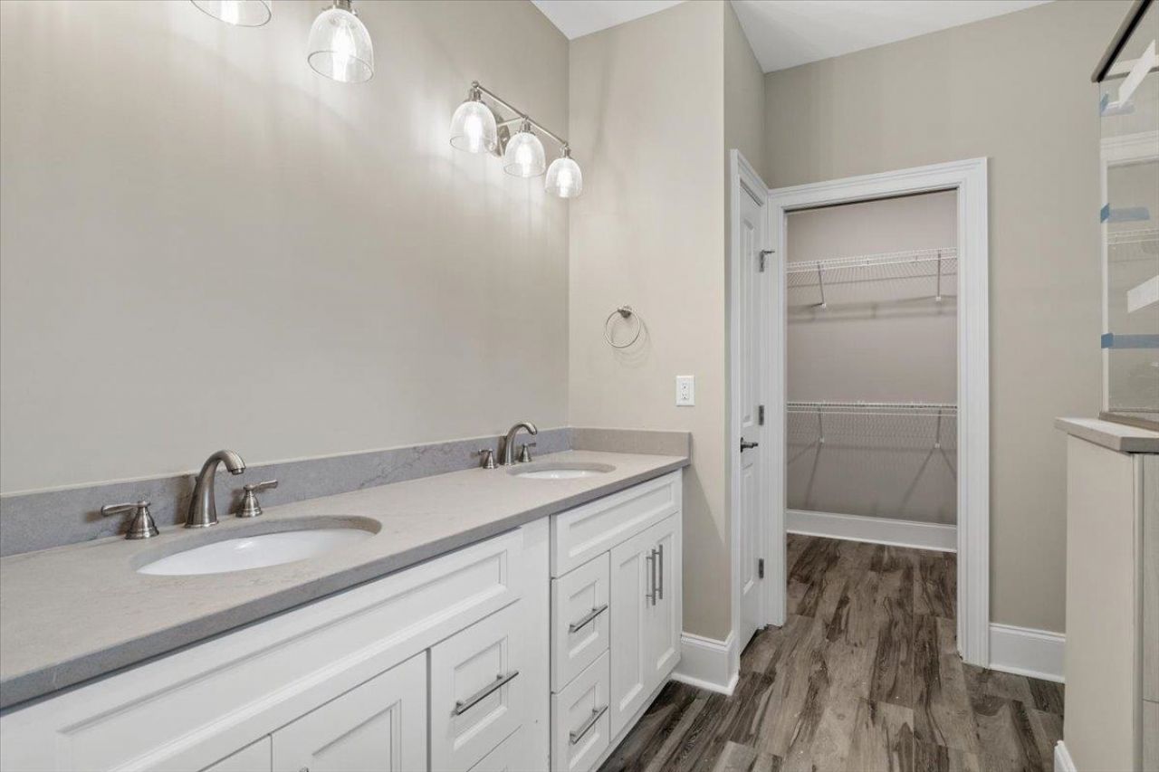 7138 Louisville Rd.  Photo 13