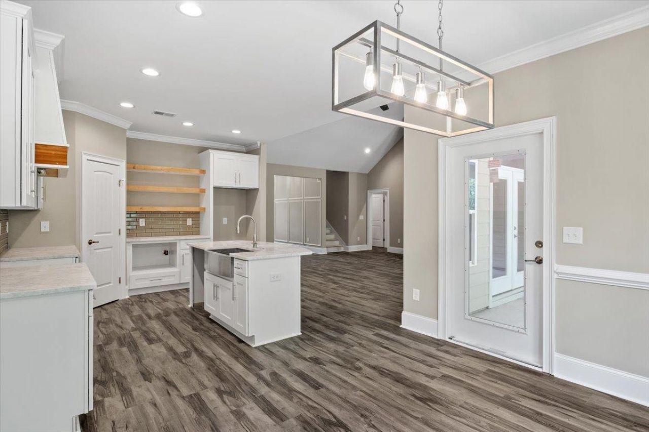 7138 Louisville Rd.  Photo 6