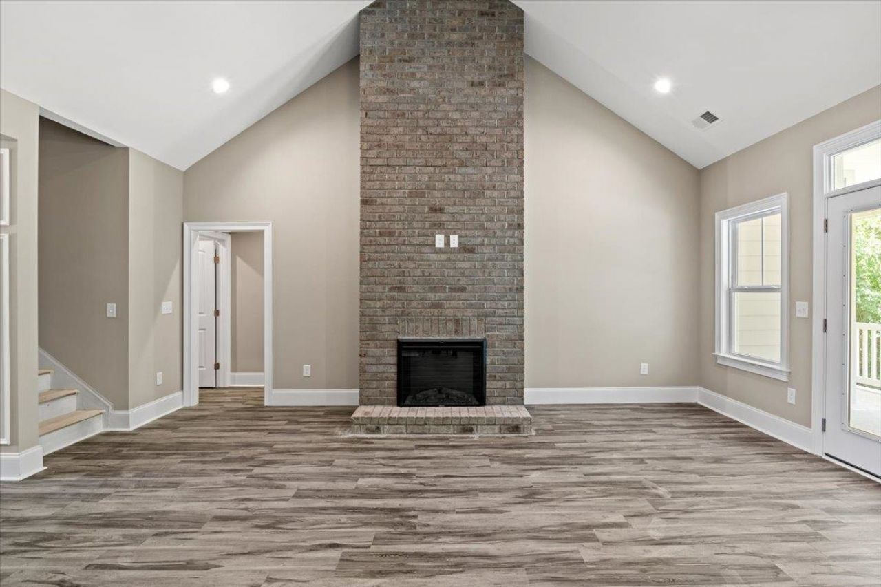 7138 Louisville Rd.  Photo 8