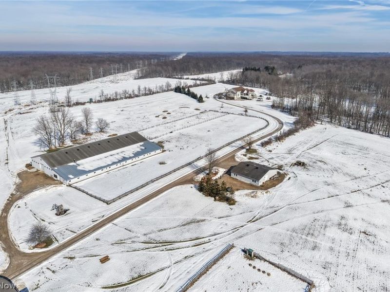 9455 Robinson Road, Chardon, OH 44024 Photo 8