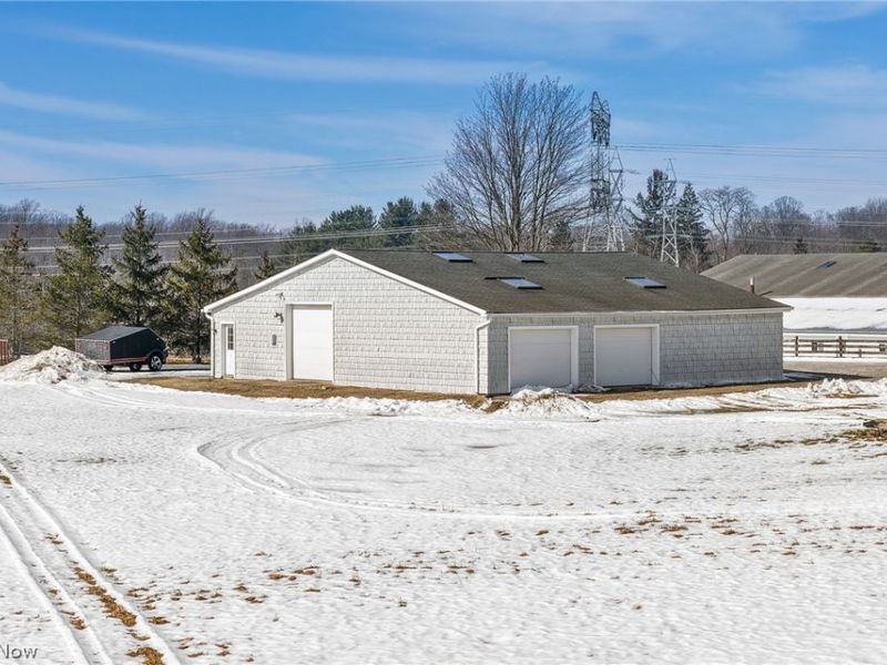 9455 Robinson Road, Chardon, OH 44024 Photo 9