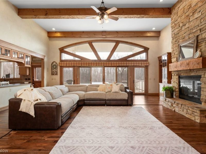 9419 Robinson Road, Chardon, OH 44024 Photo 3