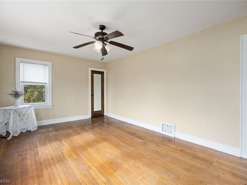 31 Medford Avenue, Akron, OH 44310 Photo 18