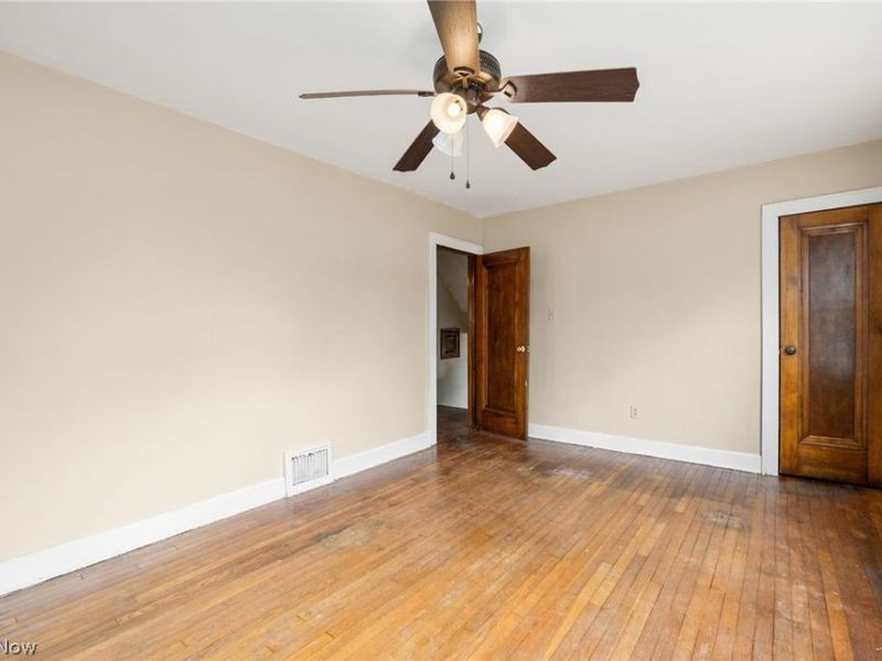 31 Medford Avenue, Akron, OH 44310 Photo 20