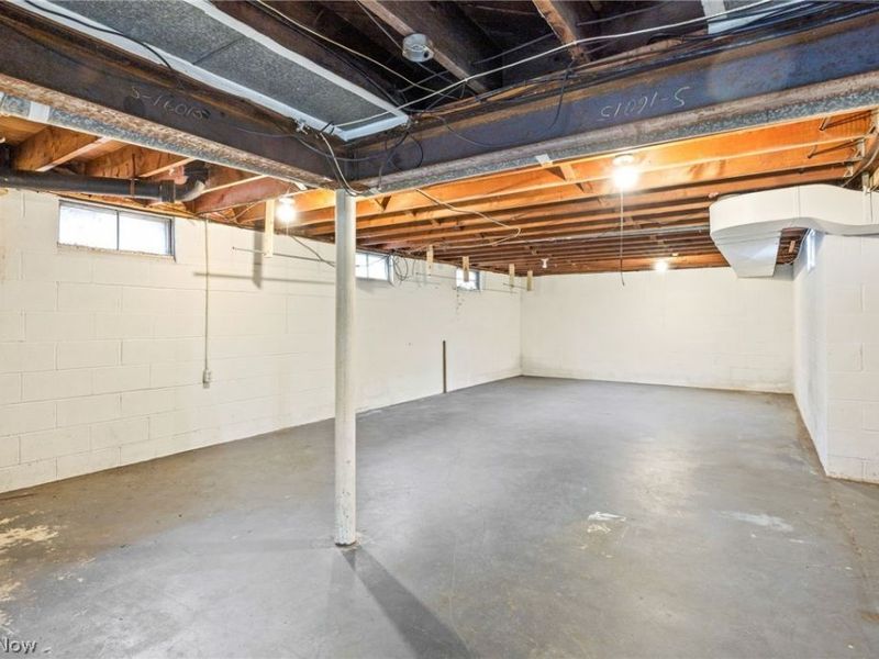 31 Medford Avenue, Akron, OH 44310 Photo 24