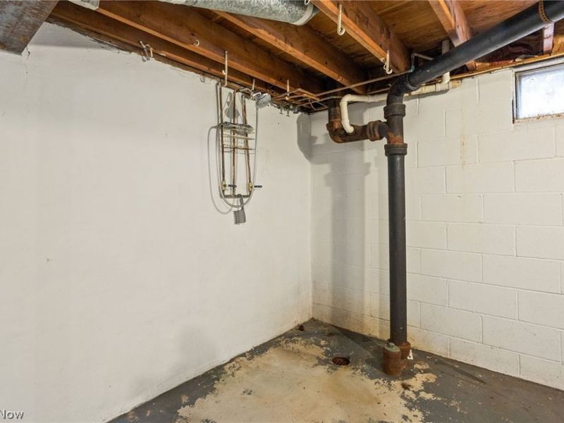 31 Medford Avenue, Akron, OH 44310 Photo 25