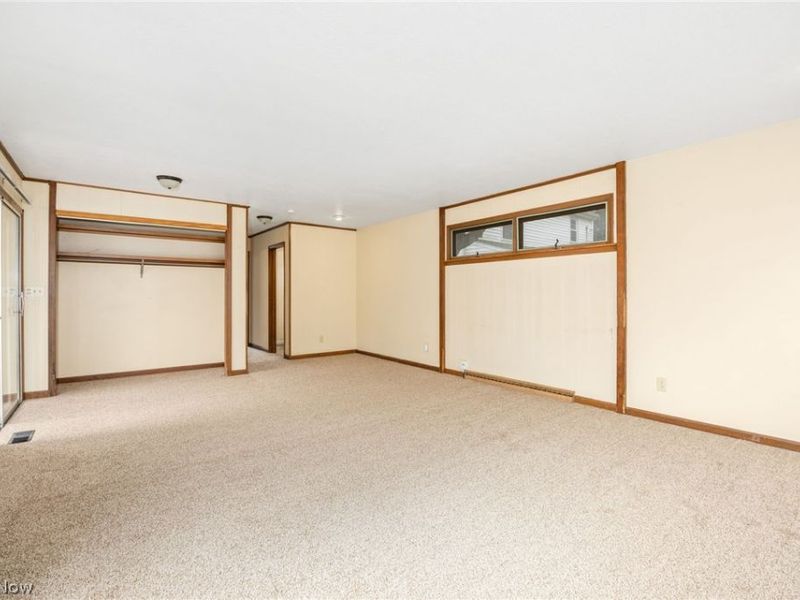 31 Medford Avenue, Akron, OH 44310 Photo 9